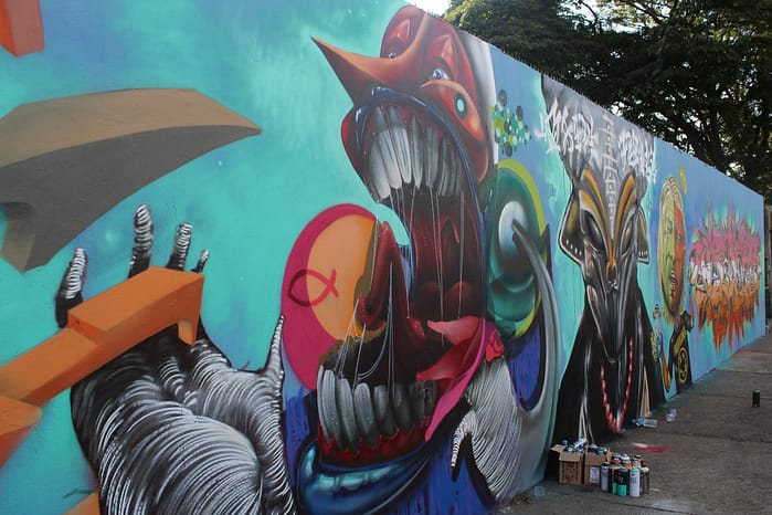 Encontro de Graffiti aconteceu no bairro Planalto, em Uberlândia (Foto: Débora Costa Nunes)